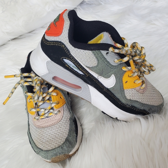 Nike Air Max 90 Buckle Spiral Sage (PS) - Picture 2 of 11